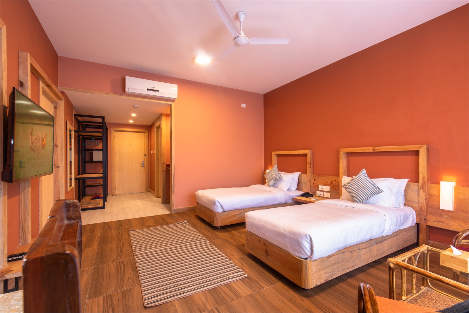 Twin Shared Room 